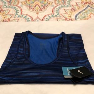 Nike dry-fit tank. Multi color blues.